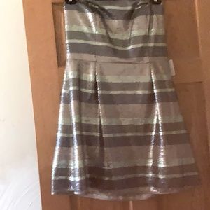 Cute short Shell by laundry dress never worn tags